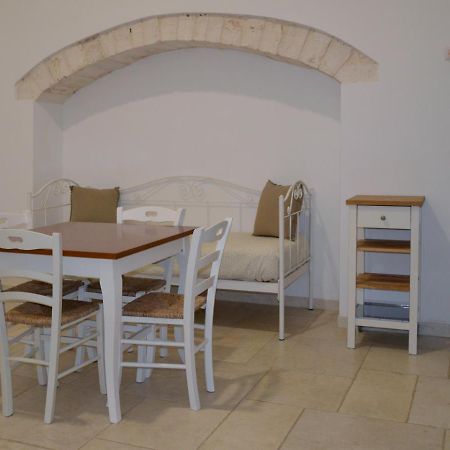 Masseria Poli Country House Κονβερσάνο Εξωτερικό φωτογραφία
