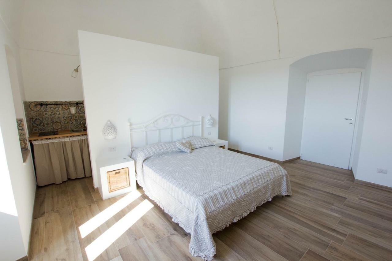 Masseria Poli Country House Κονβερσάνο Εξωτερικό φωτογραφία