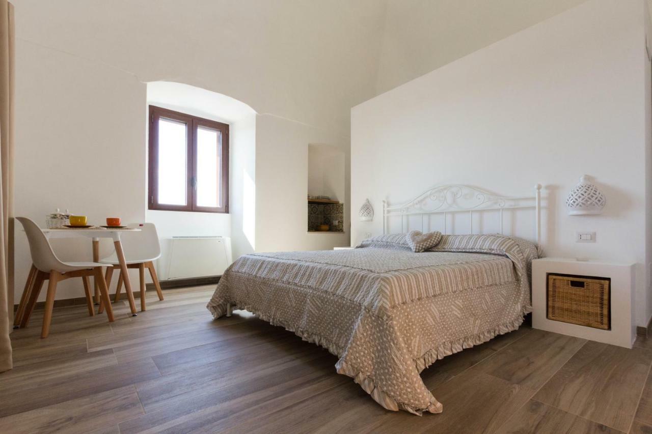 Masseria Poli Country House Κονβερσάνο Εξωτερικό φωτογραφία